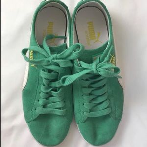 Green Puma Shoes Size US W 6.5